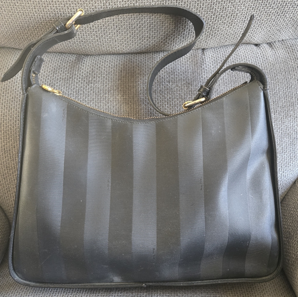 Fendi vintage Pequin shoulder bag Grey On Black